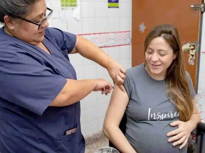 Recuerdan a embarazadas la importancia de
inmunizarsace contra el virus sincicial respiratorio