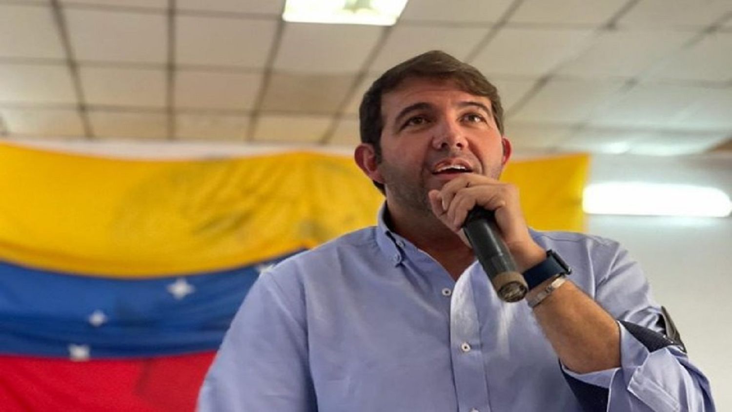 Carlos Prosperi echa sapos y culebras contra Ramos Allup: le dice de «infeliz» para abajo y sepa por qué