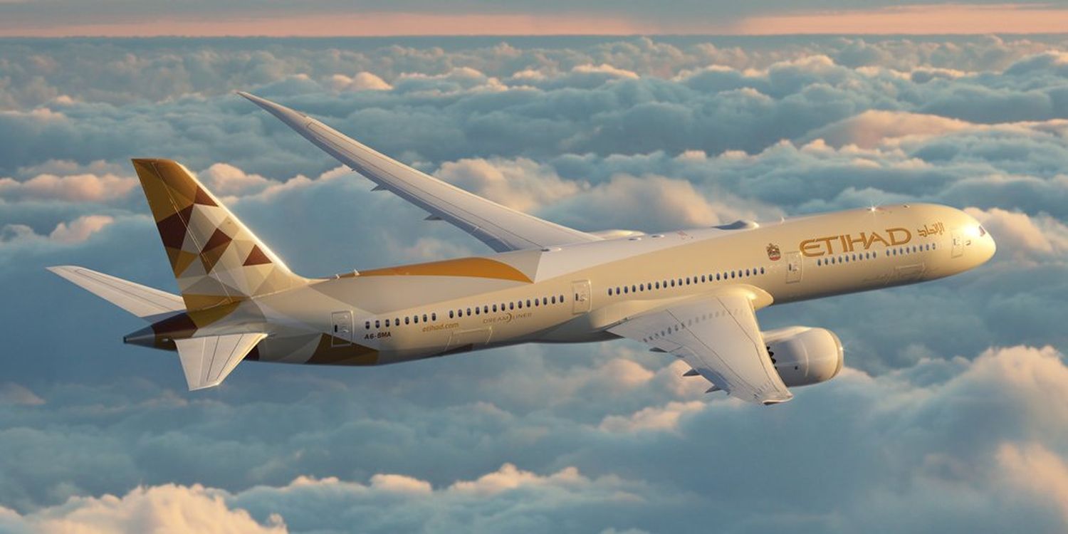 Boeing sigue cosechando del paso de Trump por el Golfo: Etihad Airways pide 28 aviones más