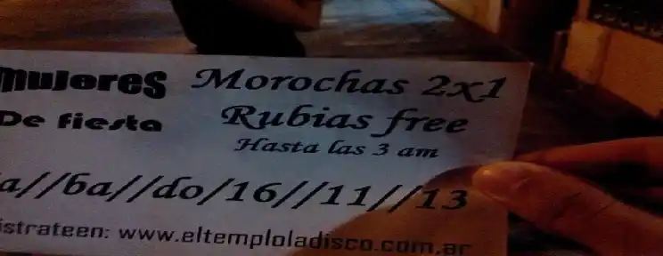 Una disco en la que ser rubia tiene sus privilegios