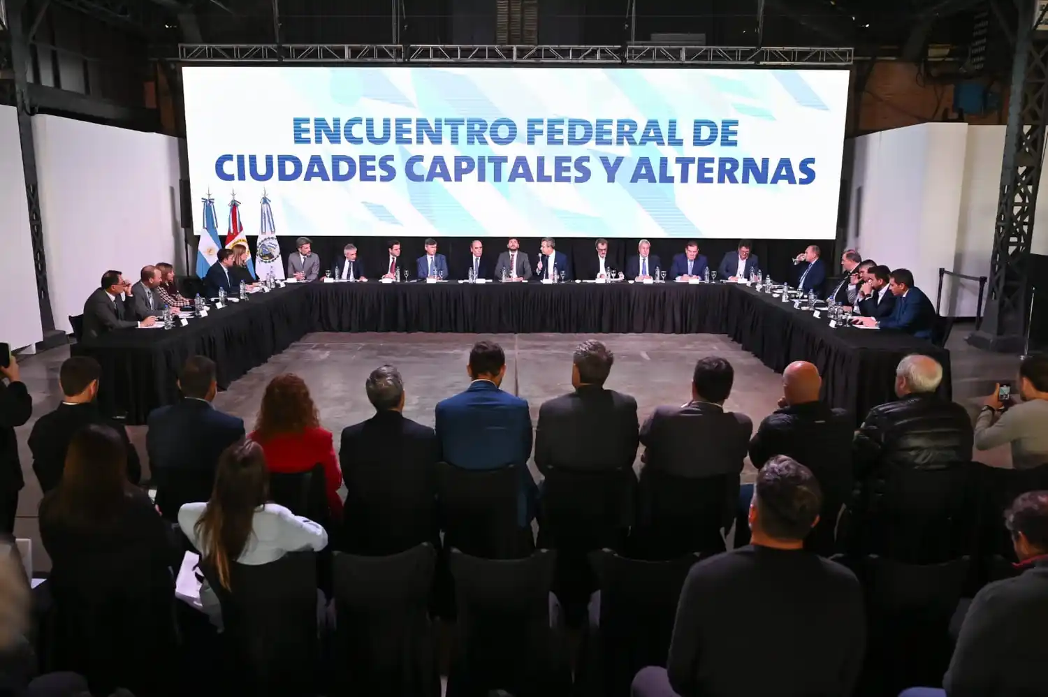 Rosario Romero participó de un encuentro federal de intendentes en la ciudad de Rosario