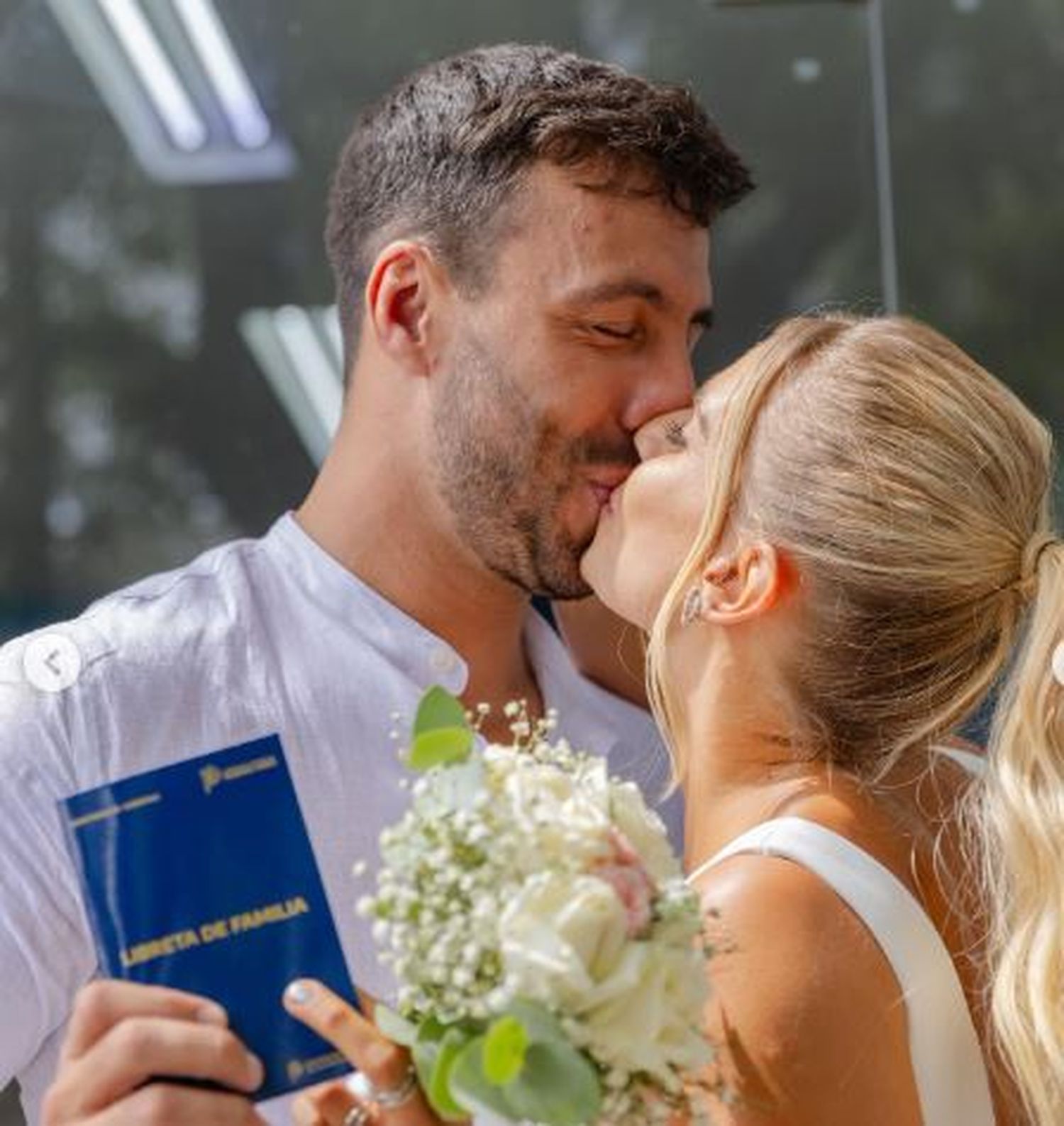 La influencer de Gualeguaychú Julieta Puente se casó por civil: mirá las fotos del feliz momento