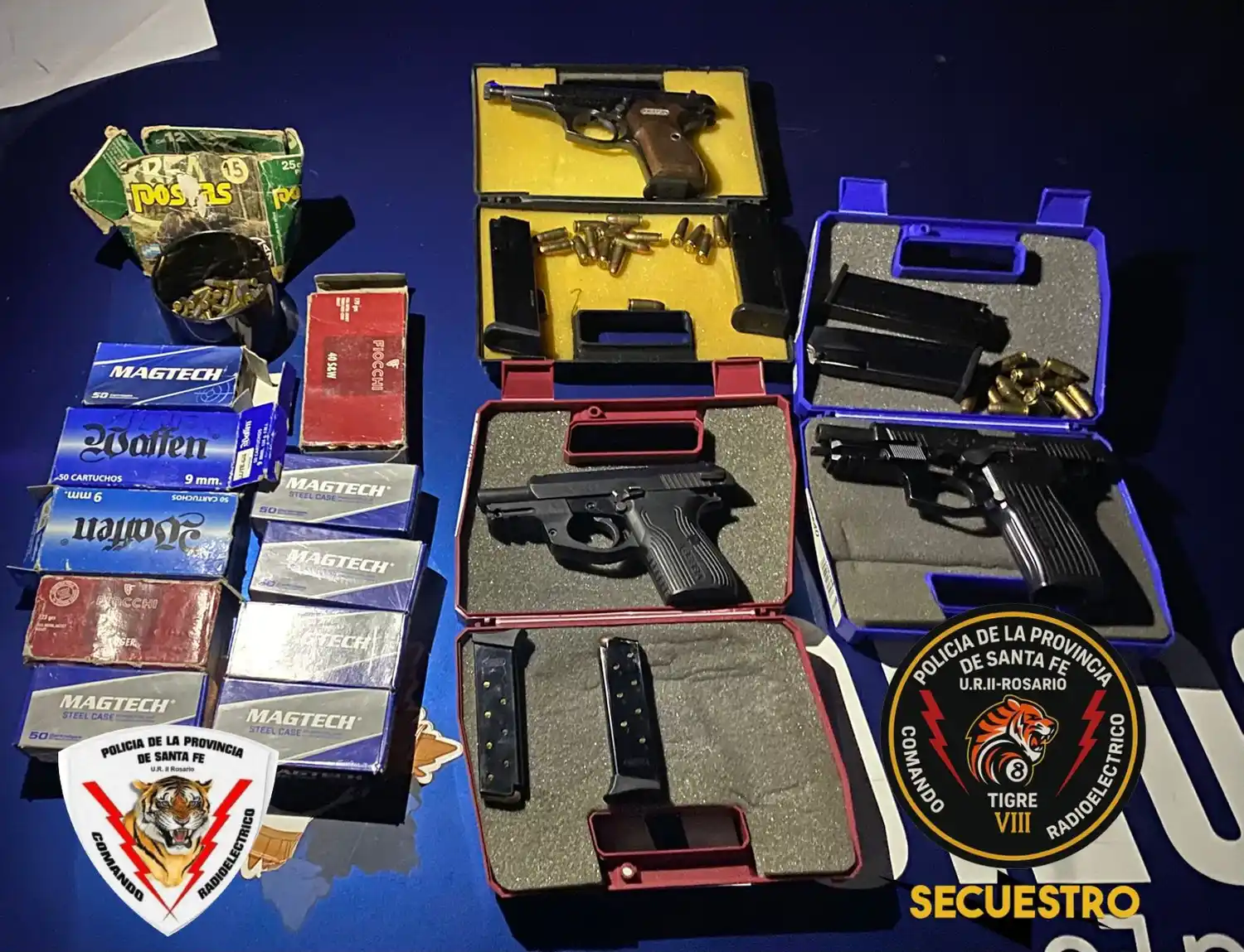 Detuvieron con múltiples armas a un hombre que amenazó con golpear a su hija en barrio Azcuénaga