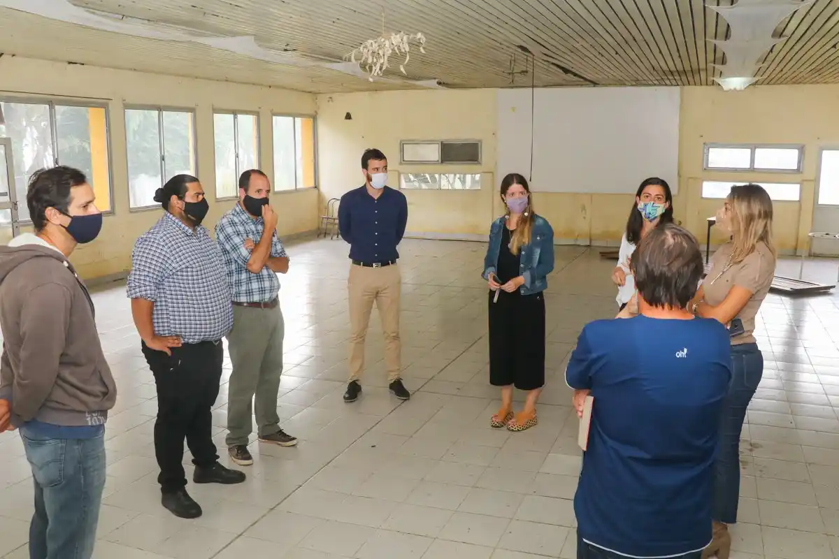 Funcionarios recorrieron Parque del Sol junto a tres concejales: ¿habrá ordenanza?