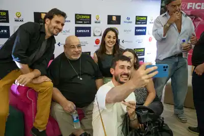 Más de 800 personas colmaron el CPC para el estreno entrerriano de Emboscada en el FICER