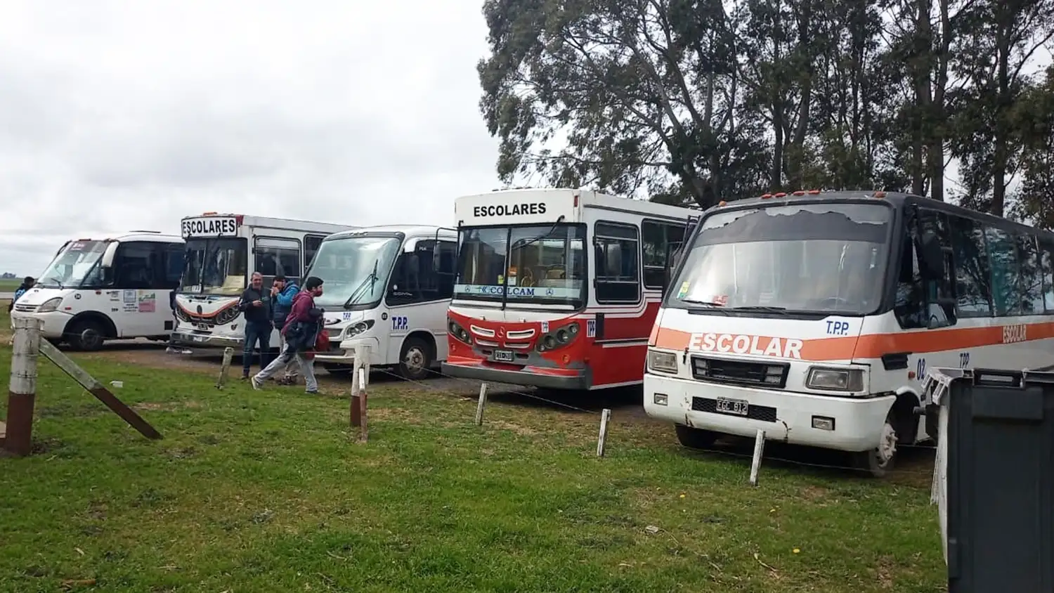 Otro año con problemas en el transporte escolar rural. El martes 6 abrirán los sobres y proyectan licitar todos los recorridos.