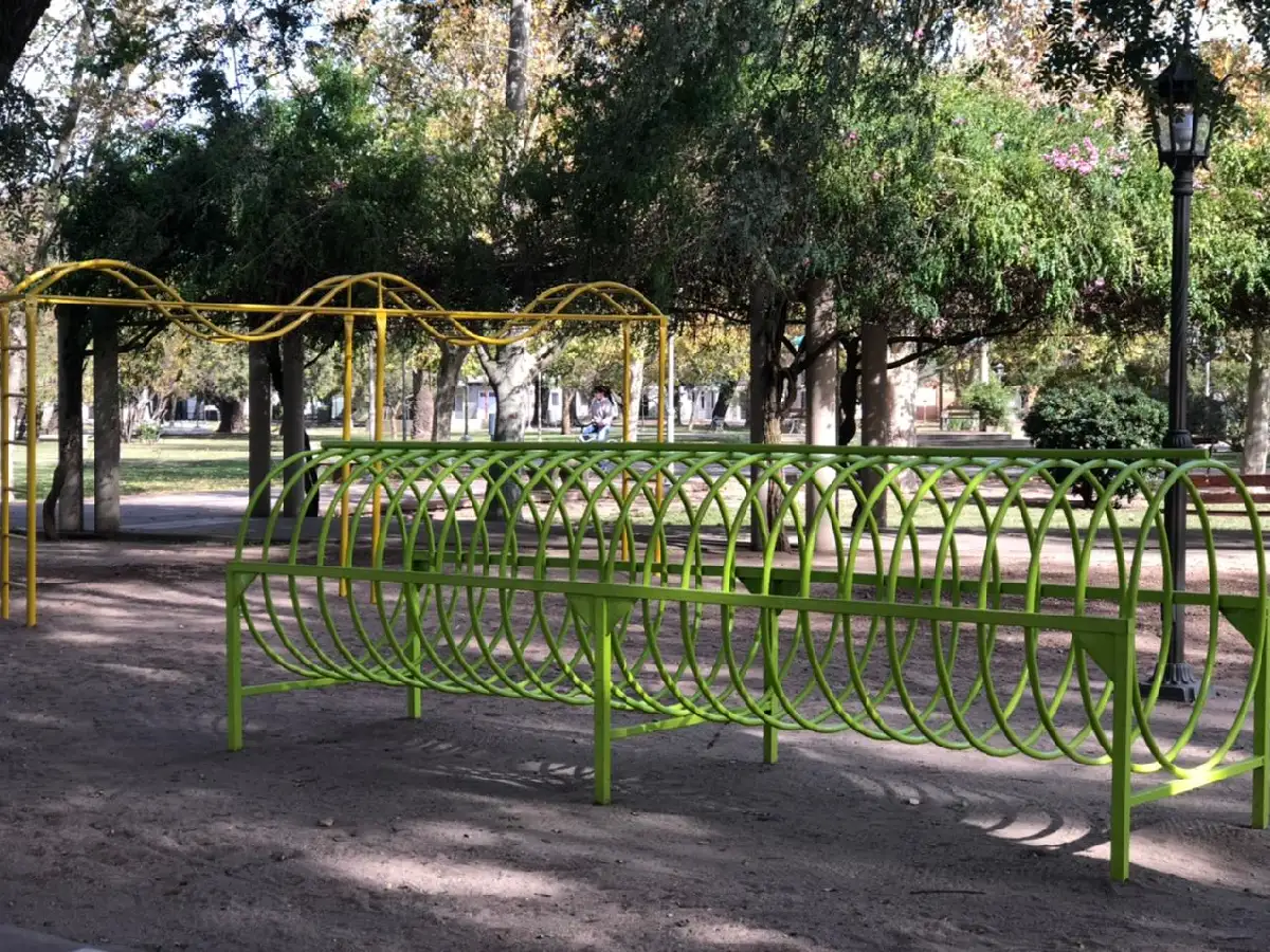 Brinkmann: avanza remodelación en la Plaza San Martín  