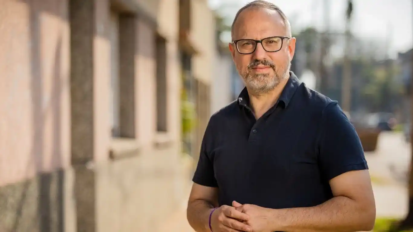 Valenzuela felicitó a Milei por su triunfo.