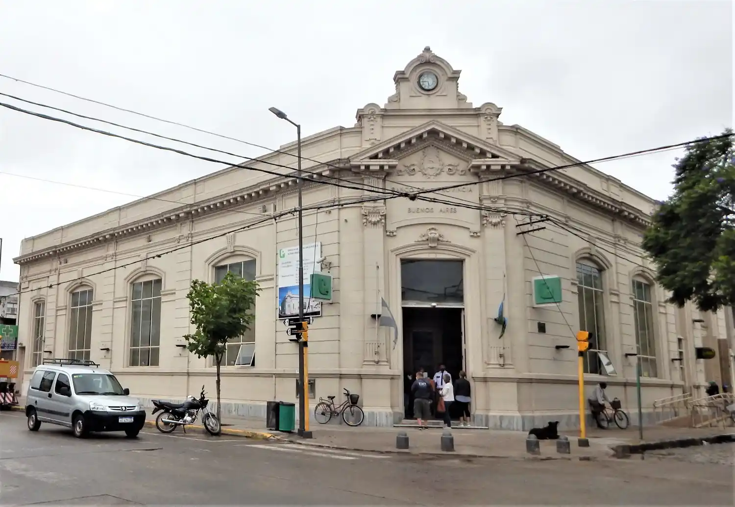 Banco Provincia cambia de horario: La atención será de 8 a 13 horas por la temporada de verano