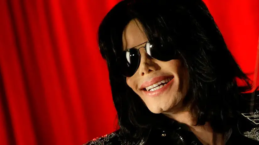 Radios dejan de pasar a Michael Jackson tras la nueva denuncia de pedofilia