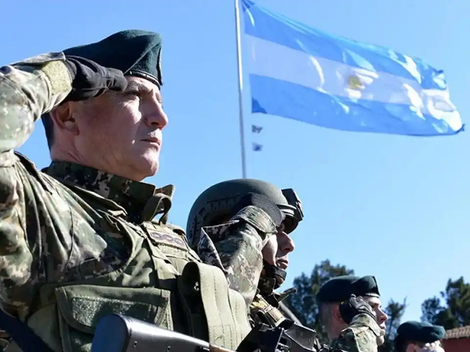 Adiós a IOSFA: las fuerzas de seguridad tendrán una nueva obra social “especial para cubrir sus necesidades”