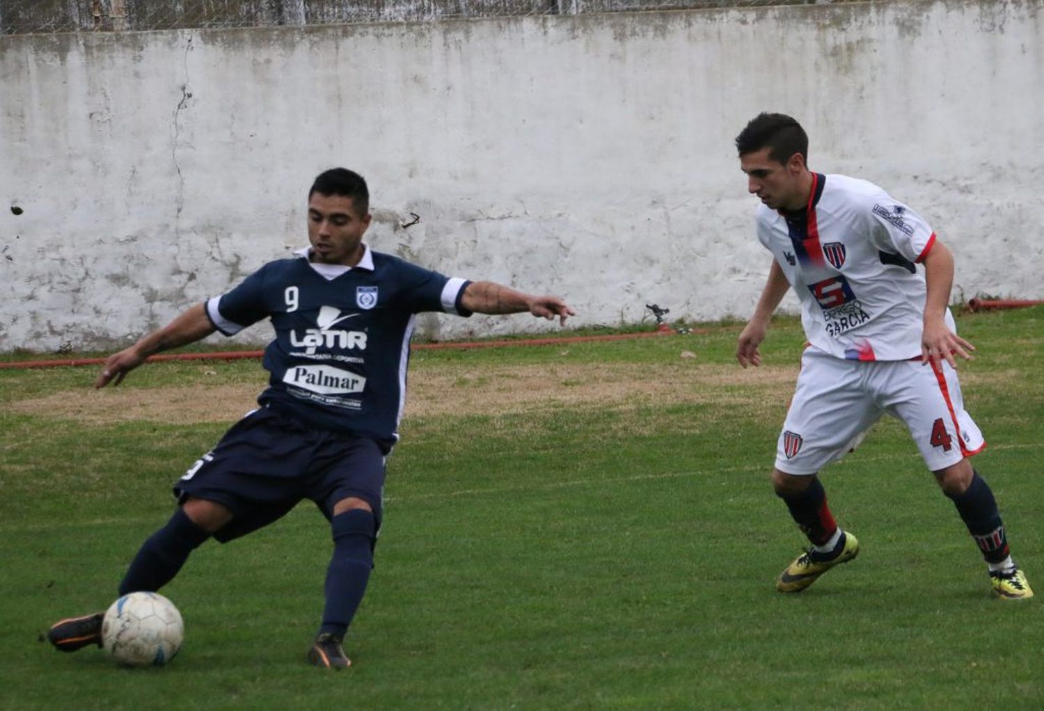 Milán Romero, explosión y velocidad para los ataques