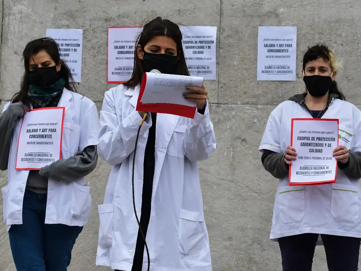 Los residentes y concurrentes médicos del país reiteraron sus reclamos a las autoridades sanitarias