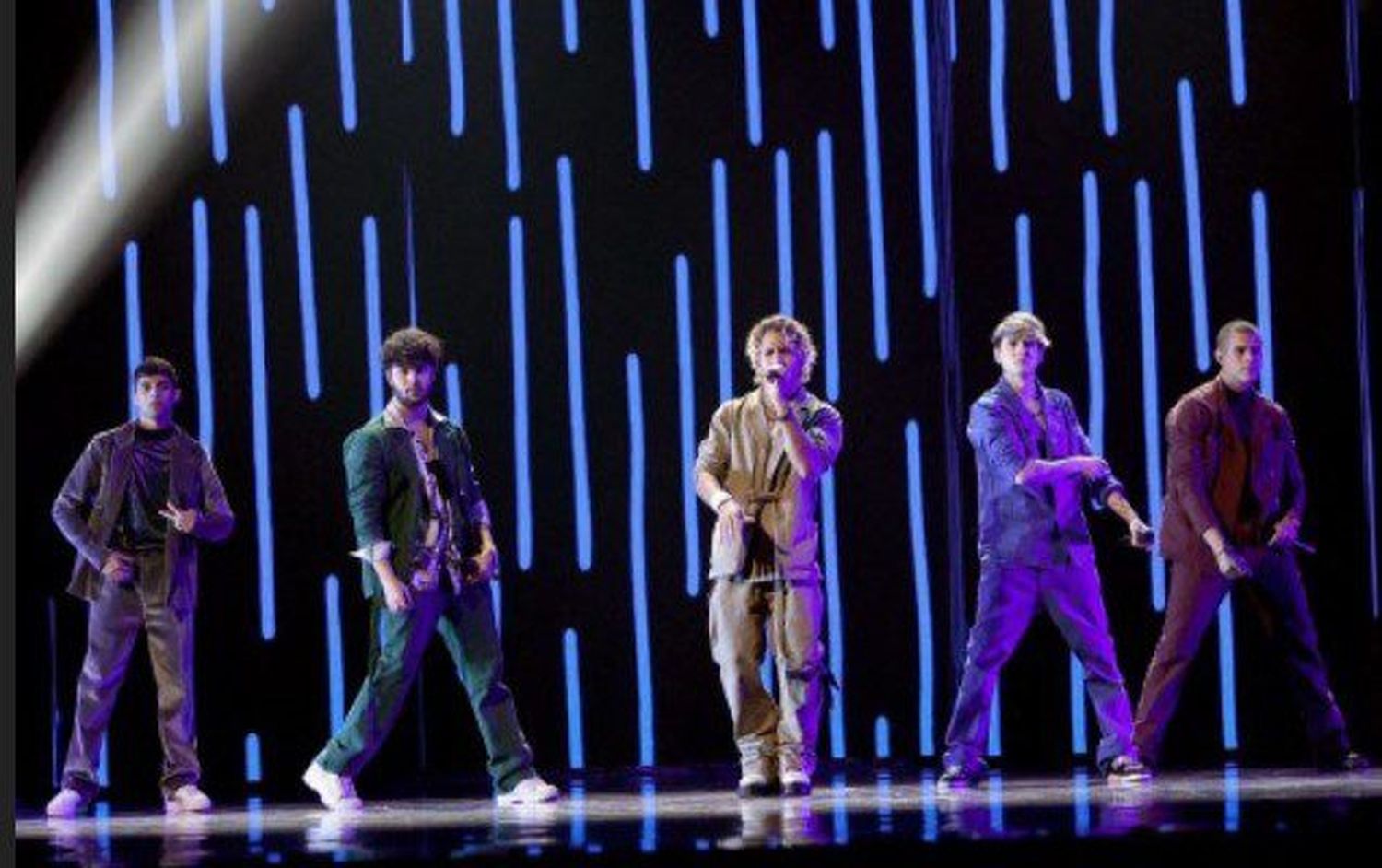 CNCO anuncia su gira de despedida que no incluye a Venezuela
