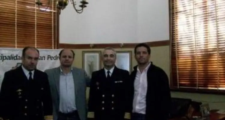 Visita naval por el 20 de noviembre