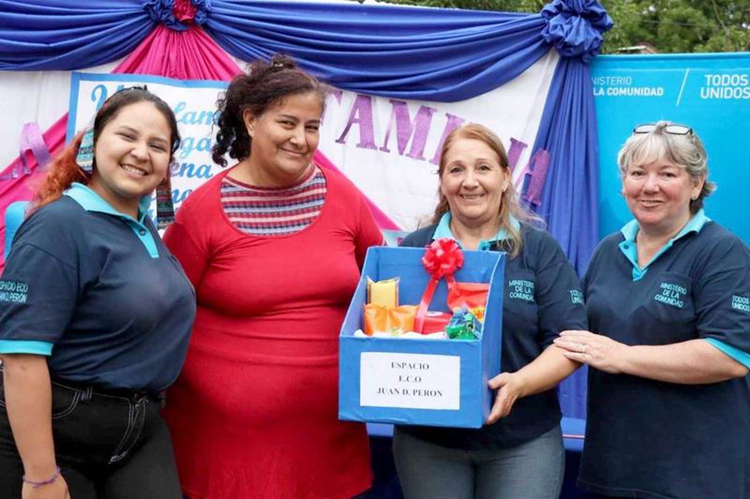 El Ministerio de la Comunidad cierra los festejos del Mes 
de la Familia con evento especial en la plaza San Martín