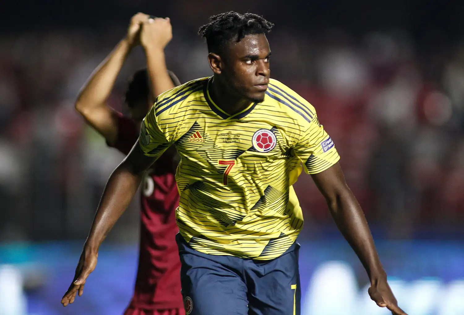 Colombia lo ganó sobre el final y se metió en cuartos