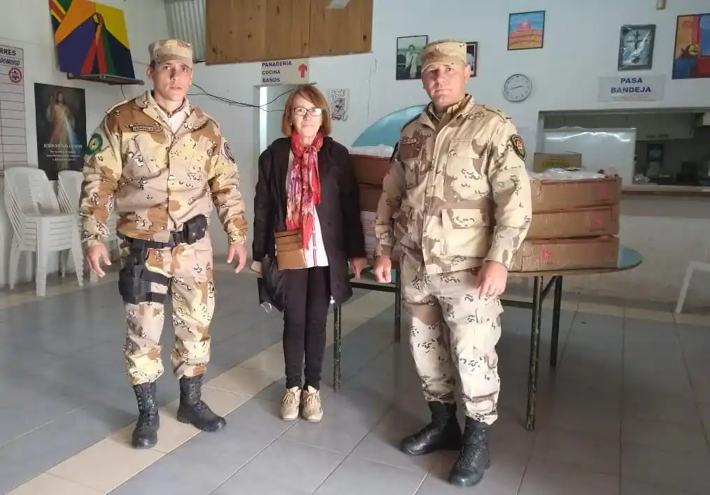 Secuestran más de 400 kilos de pollo y lo donan a instituciones de bien público