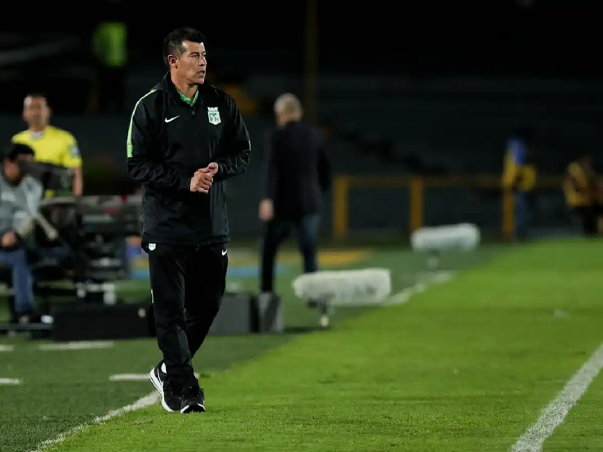 Almirón renunció en Atlético Nacional