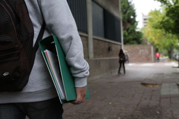 La Columna: el Presupuesto, con más ajuste en la educación
