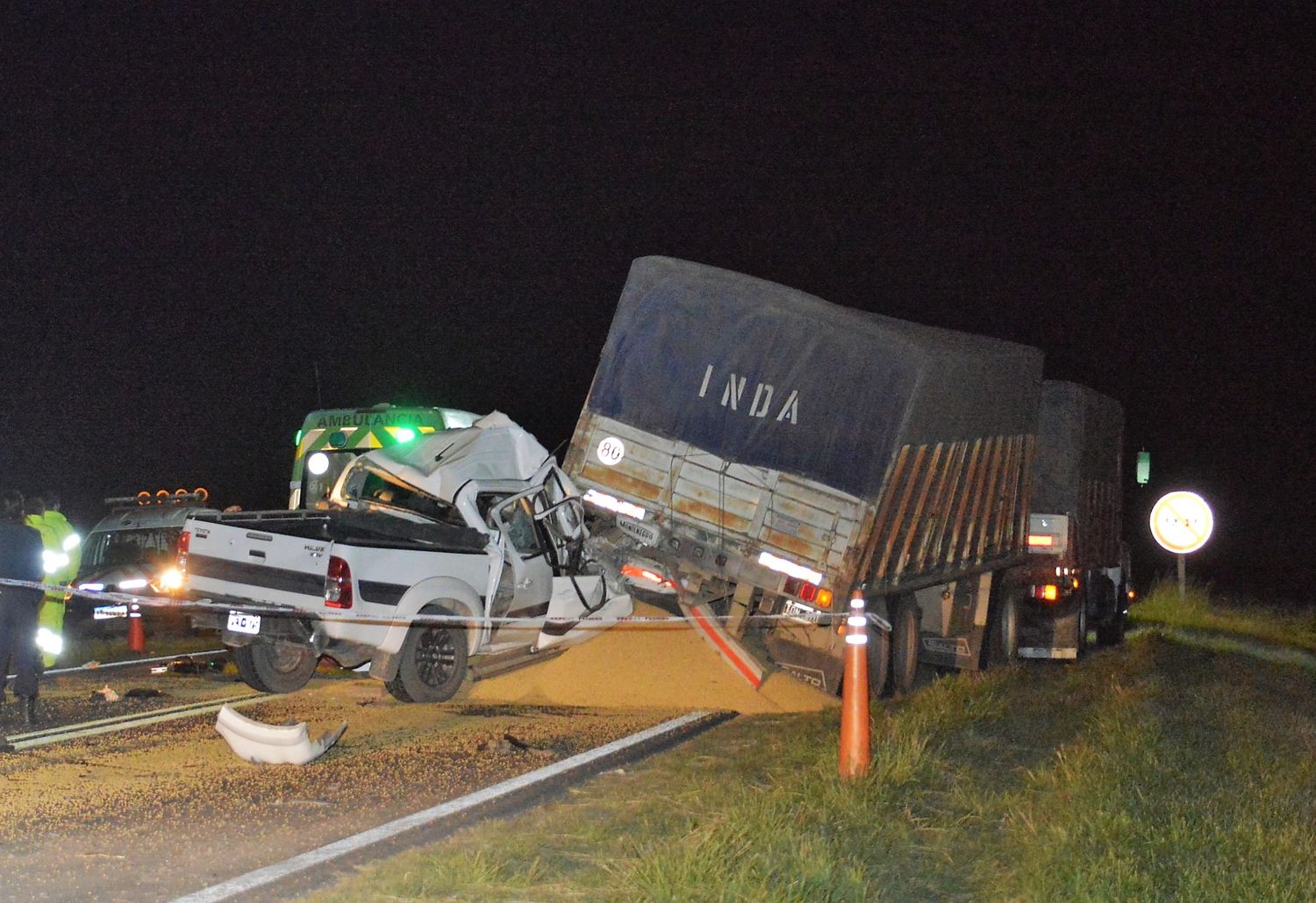 El conductor de la camioneta que protagonizó un violento choque se encuentra internado en terapia