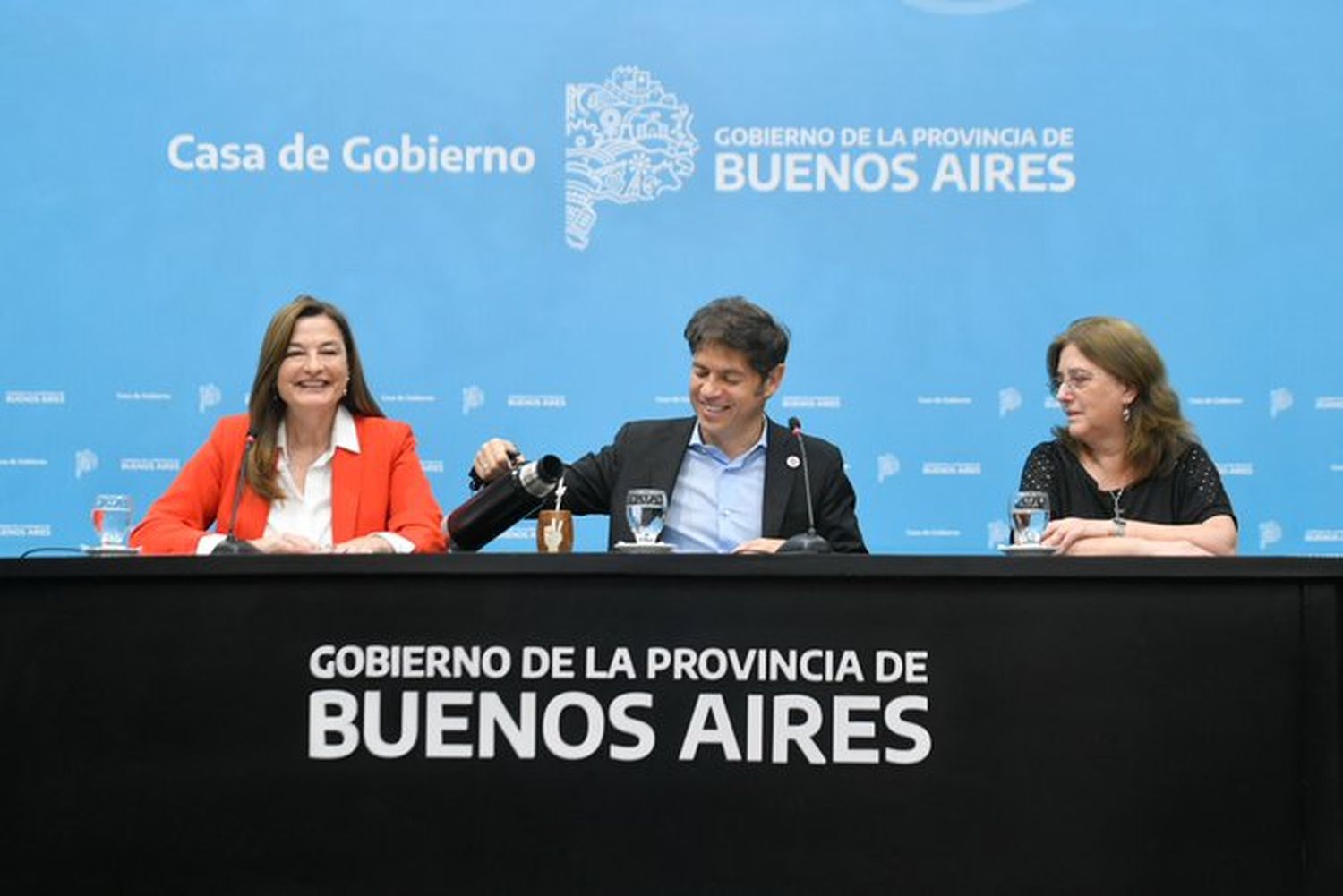 Kicillof presentó el programa "Municipios por la Igualdad" al que adhirieron 16 intendencias