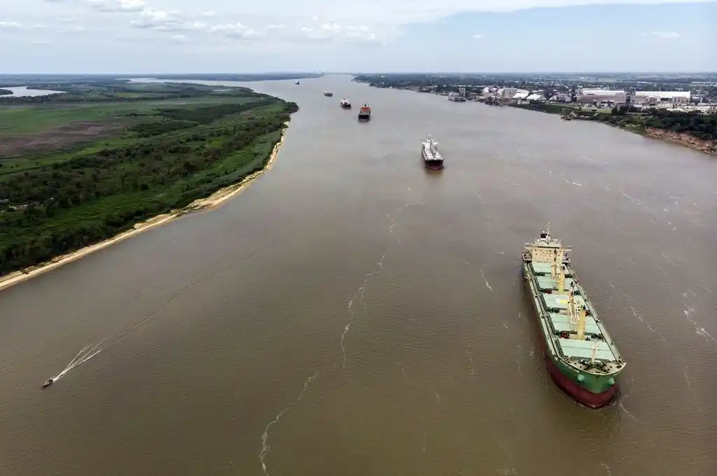 Hidrovía, detalles del plan para ampliar uno de los trazados más importantes de Latinoamérica