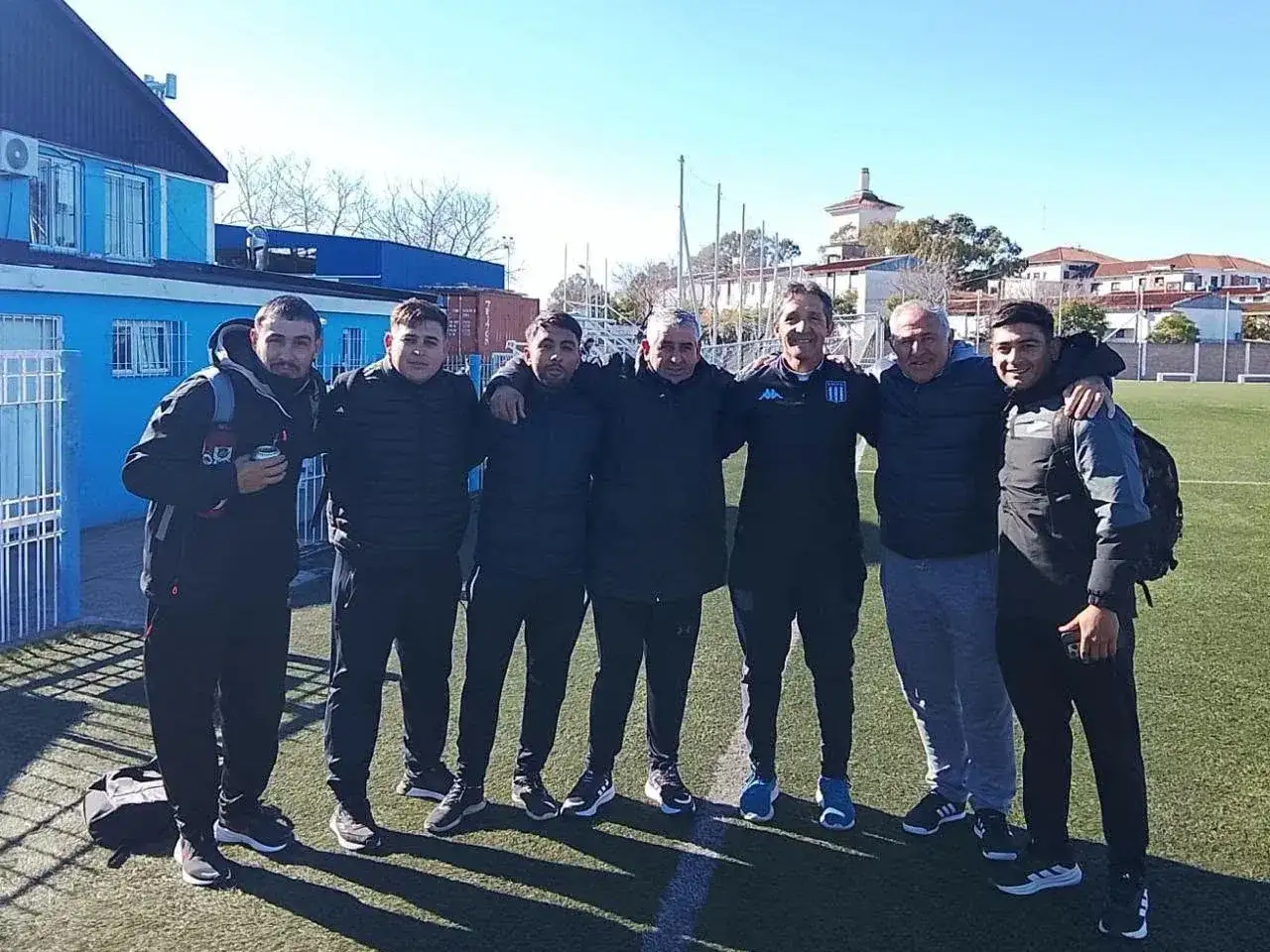 Quilmes fortalece la formación de sus entrenadores con una capacitación en Racing Club