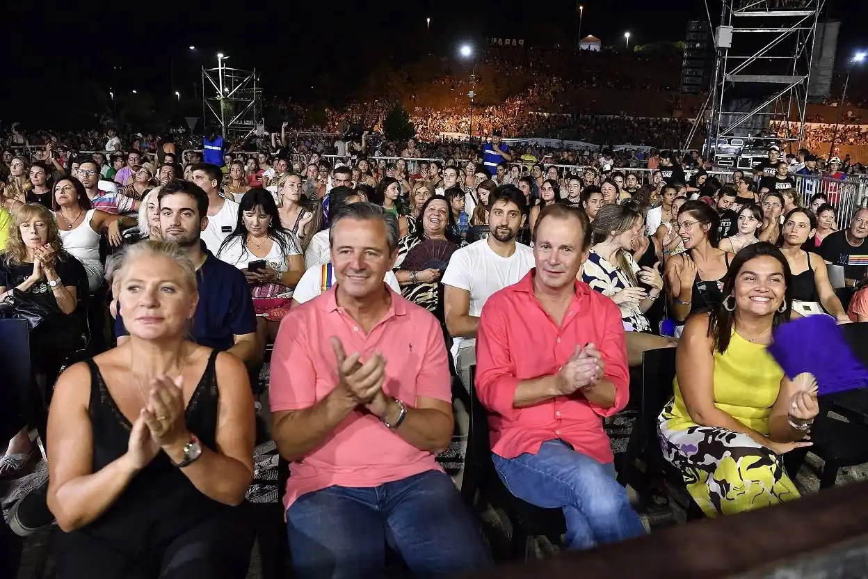 Bordet:�SVamos a terminar la temporada de verano con más de 2 millones de turistas⬝