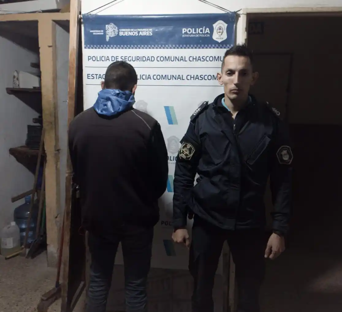 Masculino imputado: Hurto y recuperación de motovehículo en barrio 30 de Mayo