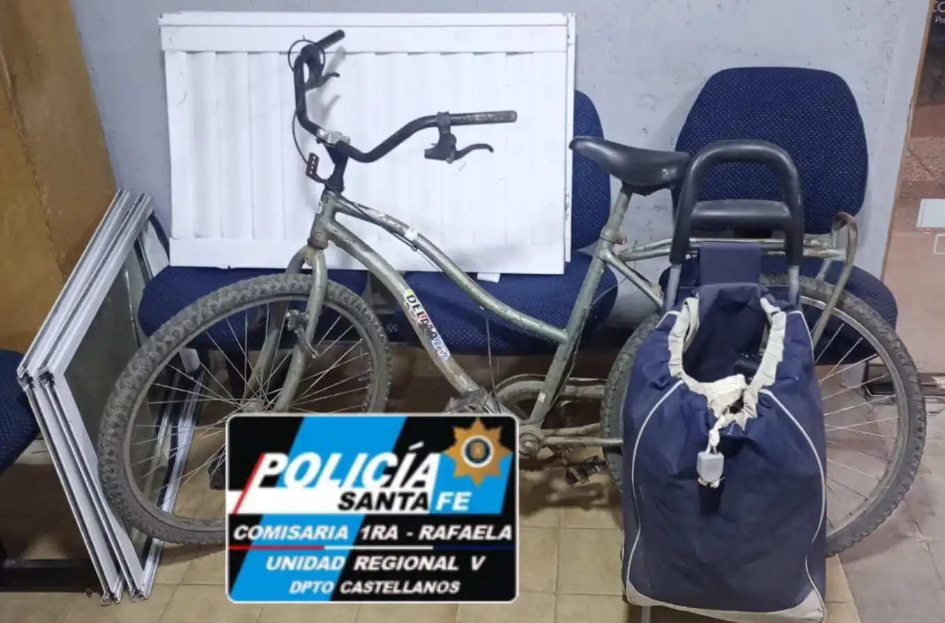 ¿Habrán notado que los descubrieron? Descartaron aberturas de aluminio, una bicicleta y un “carrito”