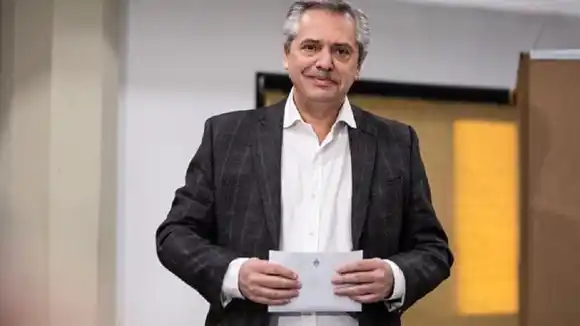 ¡EL ESCÁNDALO SE EXTIENDE! Impulsan ley para despojar a Alberto Fernández de su custodia y jubilación