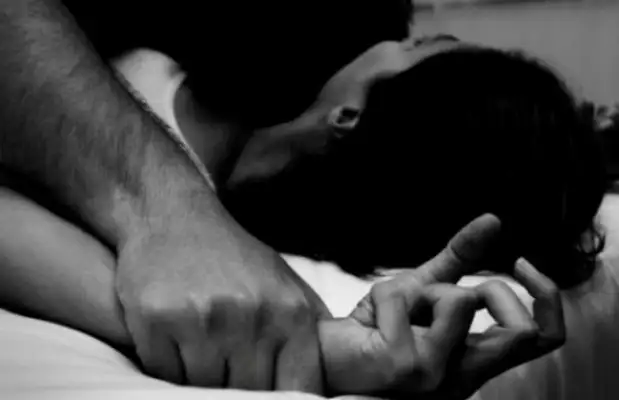 Escalofriante: "Mi hijo debutó sexualmente conmigo"