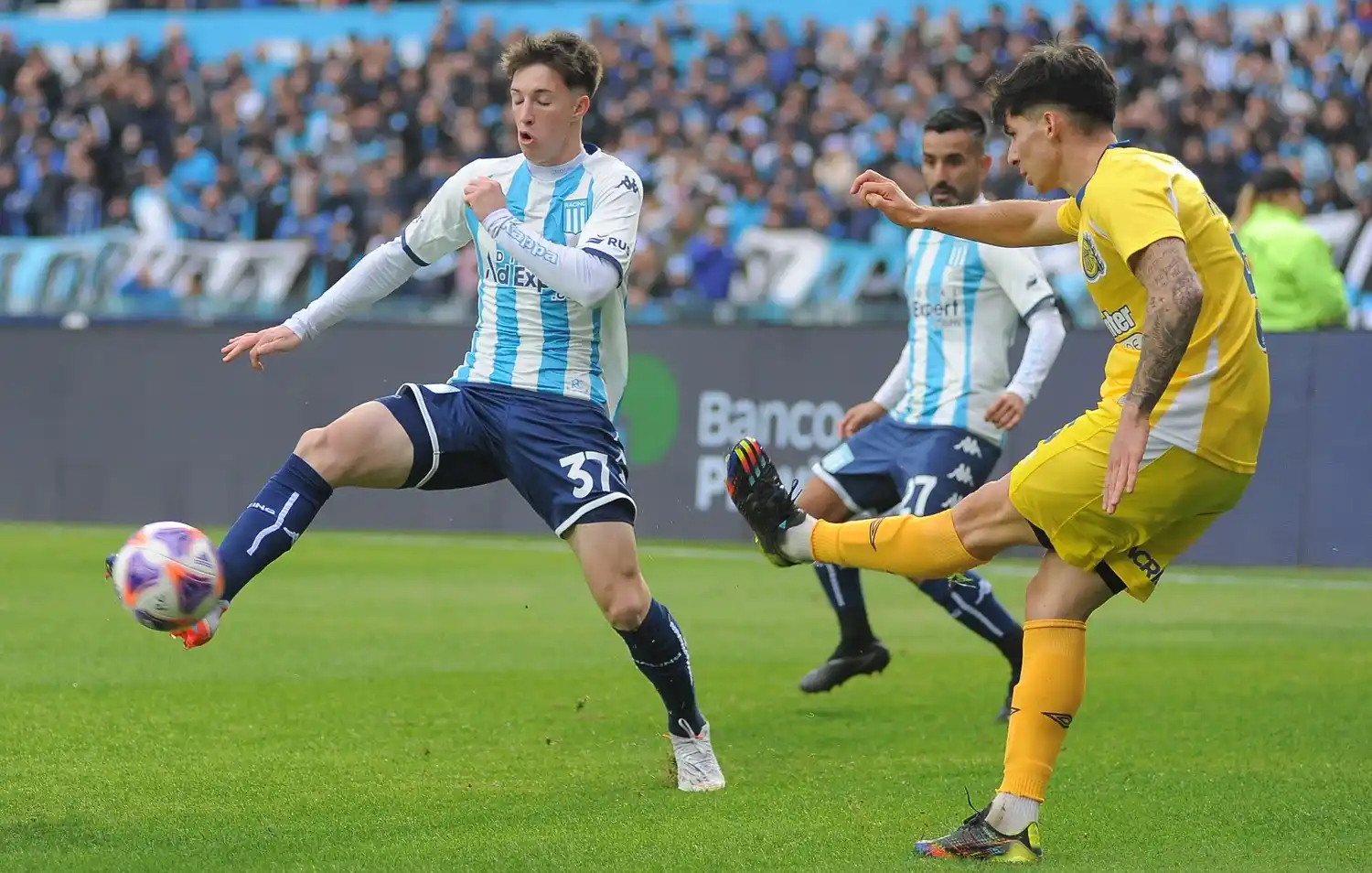Racing y Central entretuvieron con un empate en Avellaneda