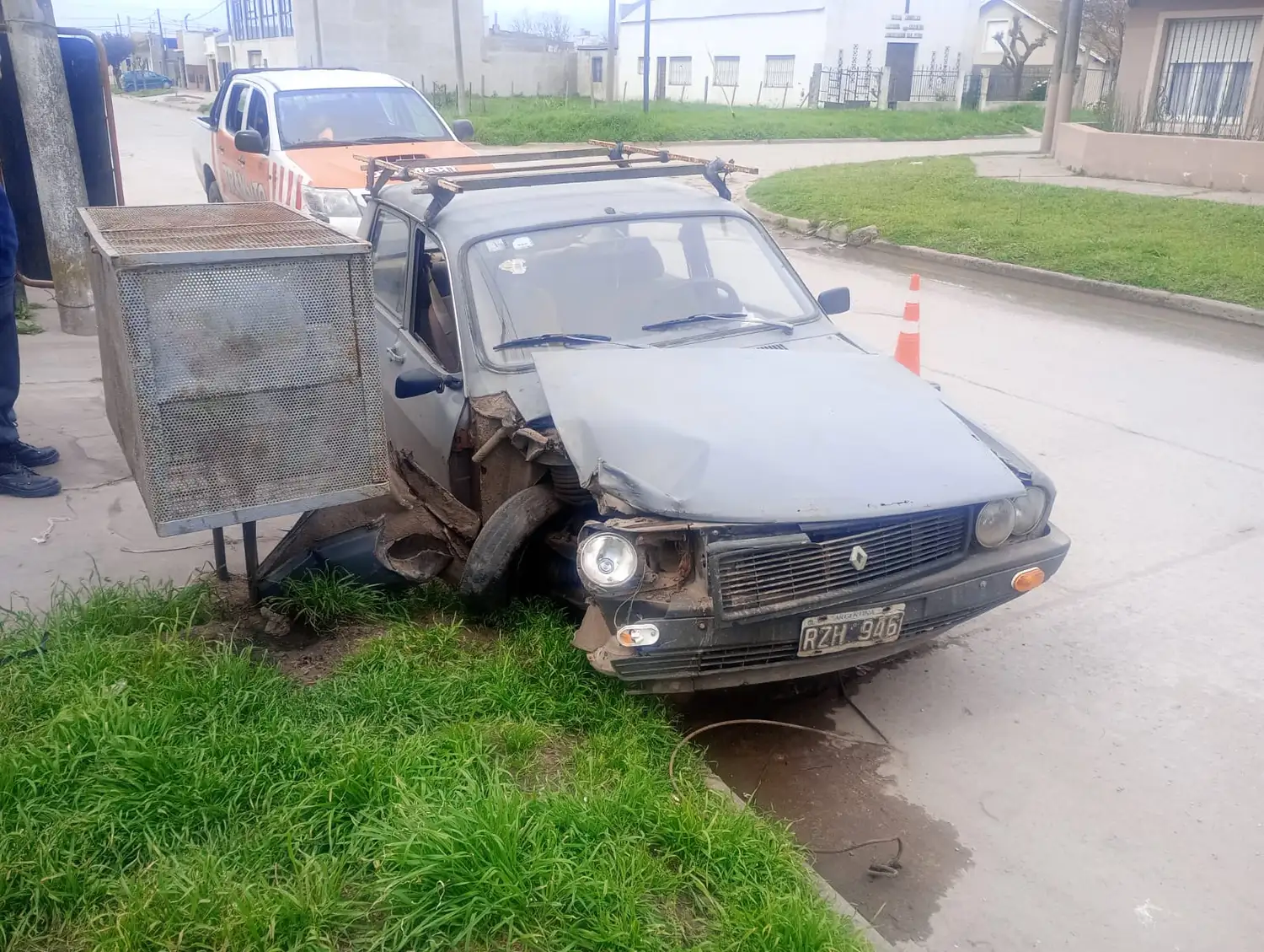 r12 chocado