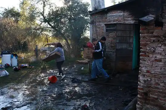 Una familia perdió casi todo en el incendio de su vivienda