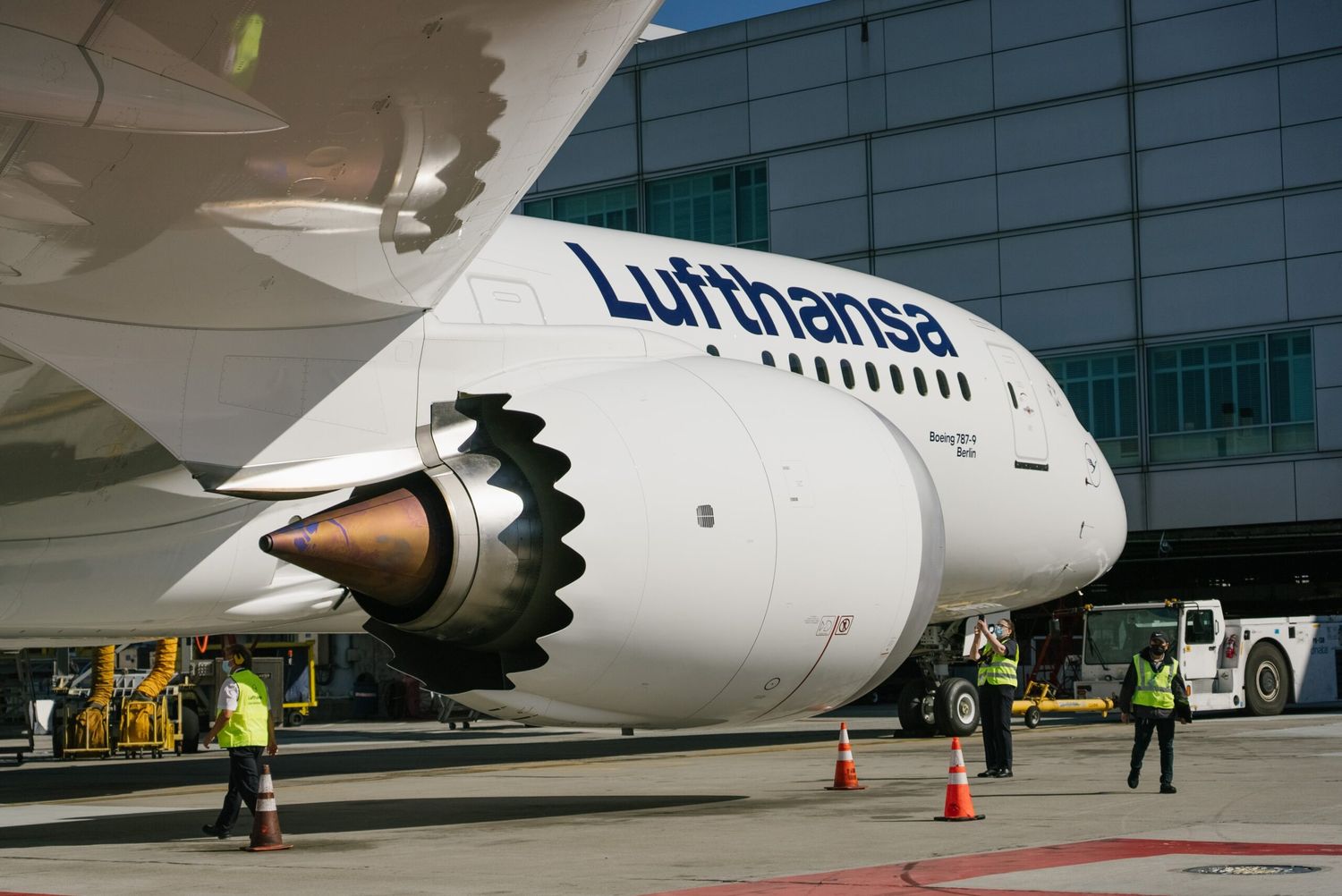«Berlín»: Lufthansa se prepara para recibir su primer Boeing 787-9