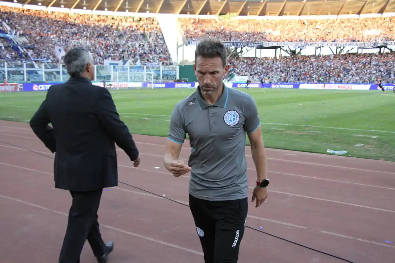 Lucas Bernardi dejó de ser el técnico de Belgrano