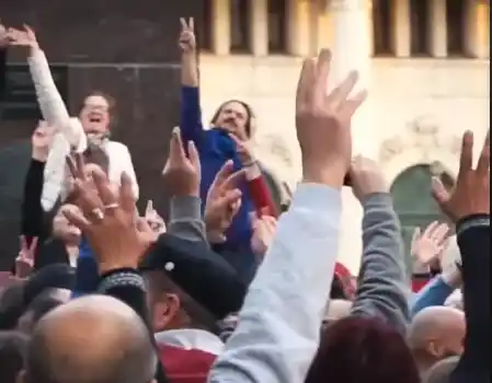 "Si vos querés, Petrecca también": La cumbia opositora llegó a Junín