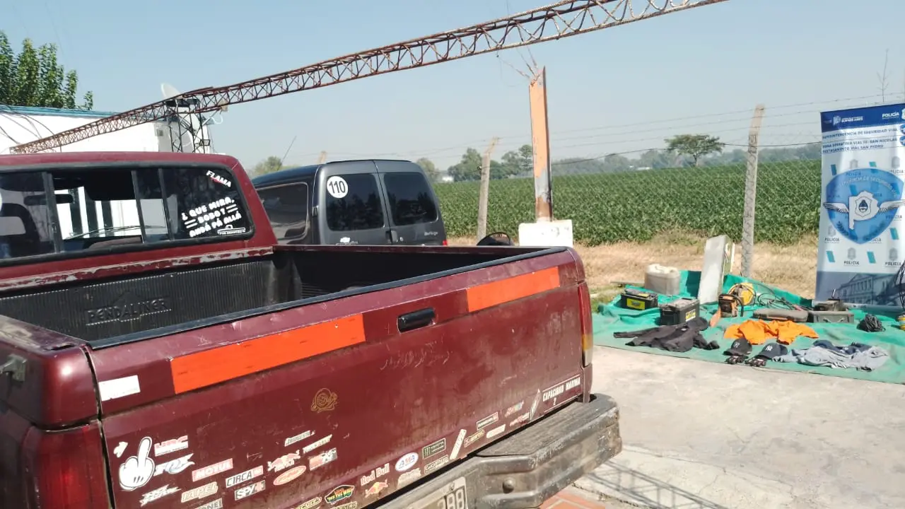 Detuvieron a cuatro delincuentes que asaltaron a una familia en la zona rural