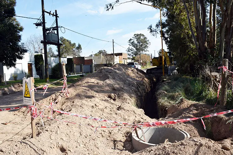 Avanza la ampliación de los desagües en Boca del Tigre