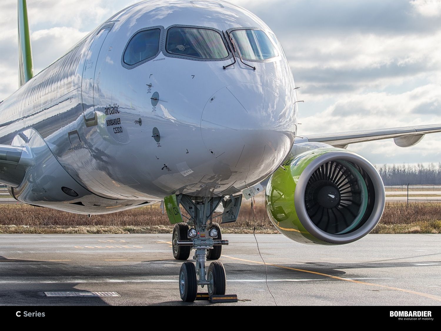 Nuevo jugador: se entregó el primer Bombardier CS300 a su cliente de lanzamiento