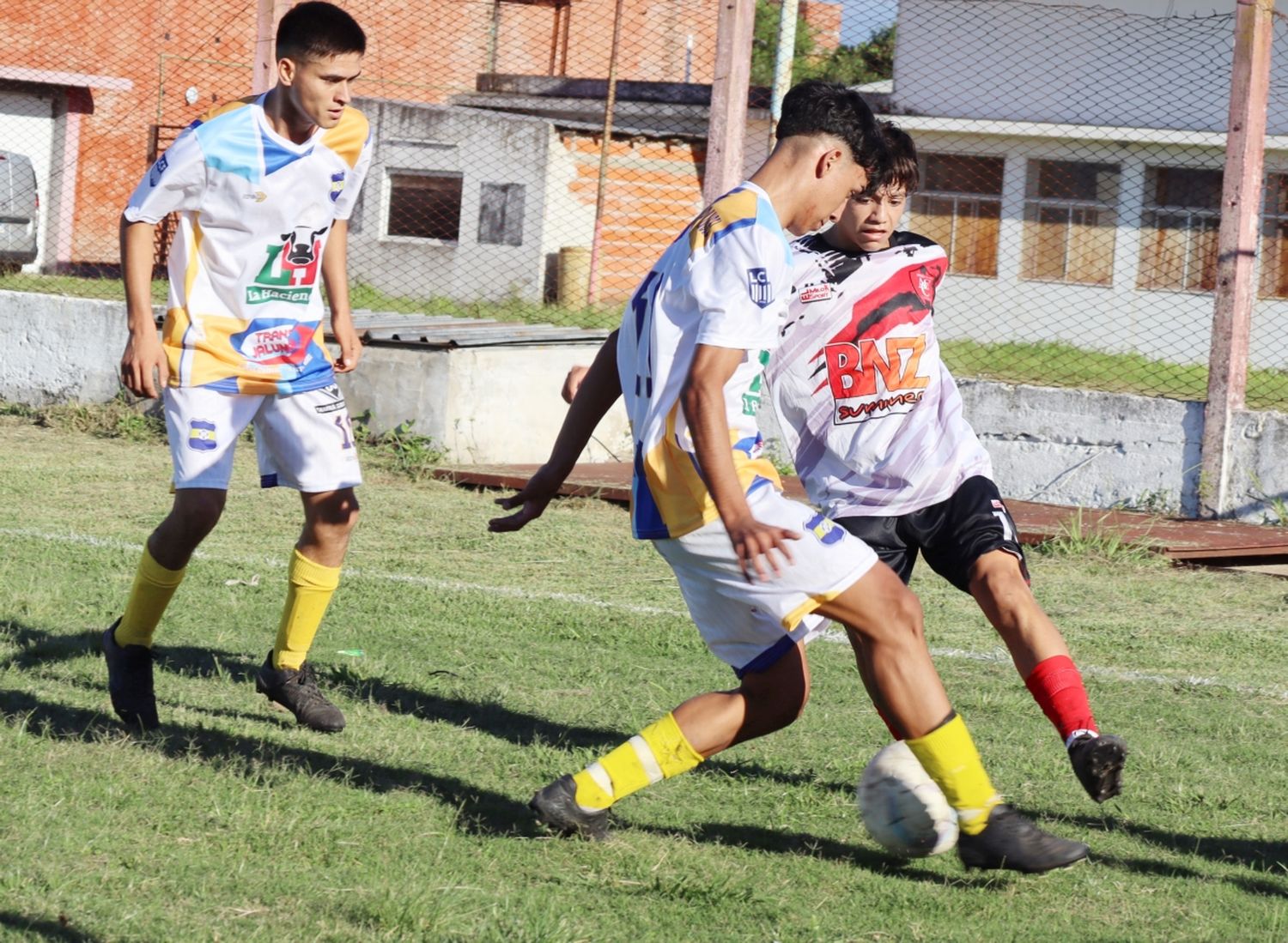 Liga concordiense de fútbol: Sexta fecha de la «A» se juega desde hoy sábado