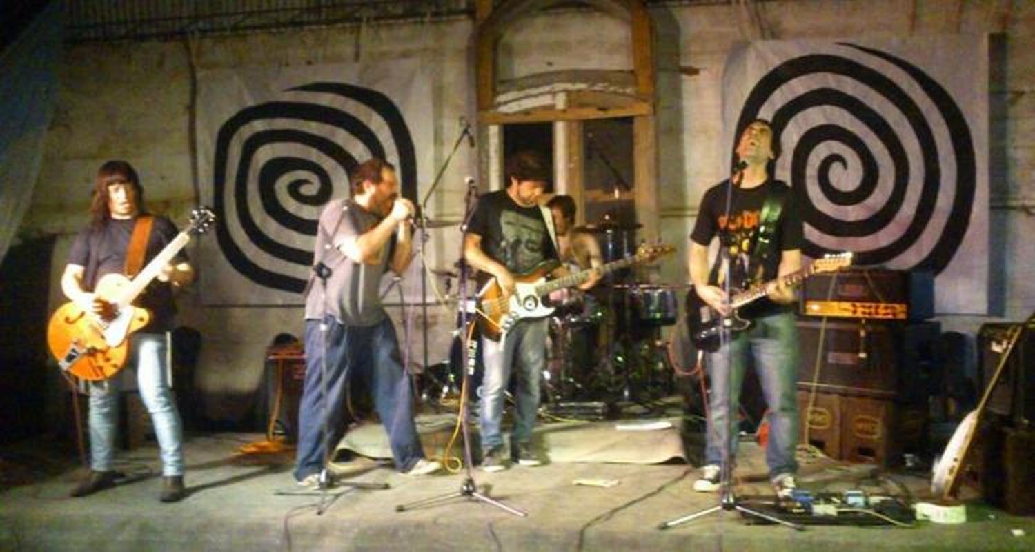 Una noche de rock autogestivo