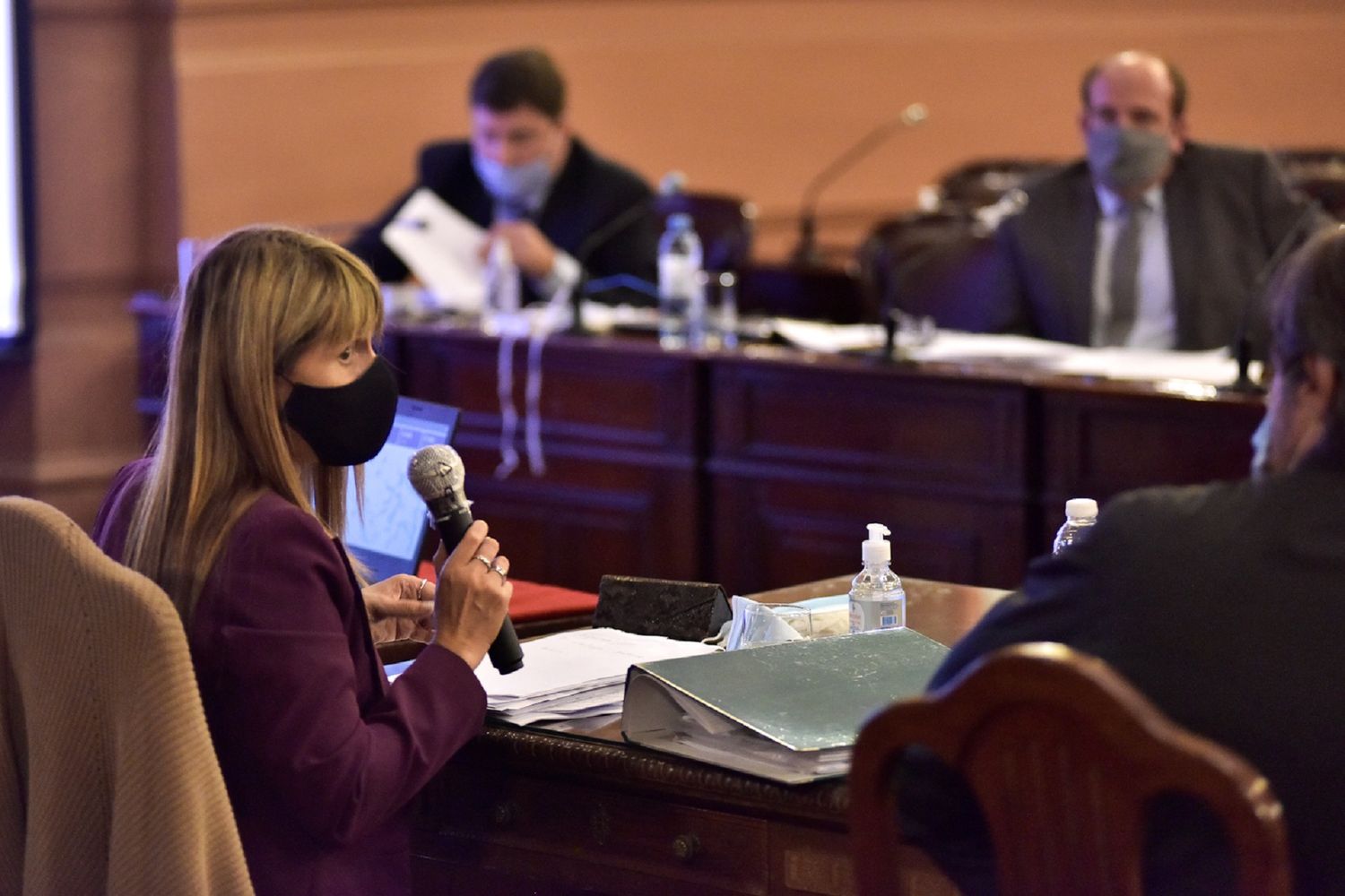 Para Juntos por el Cambio Velázquez no aclaró los cuestionamientos a la vacunación