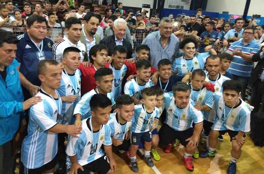Argentina no pudo ante Paraguay en la final de la Copa América de Talla Baja