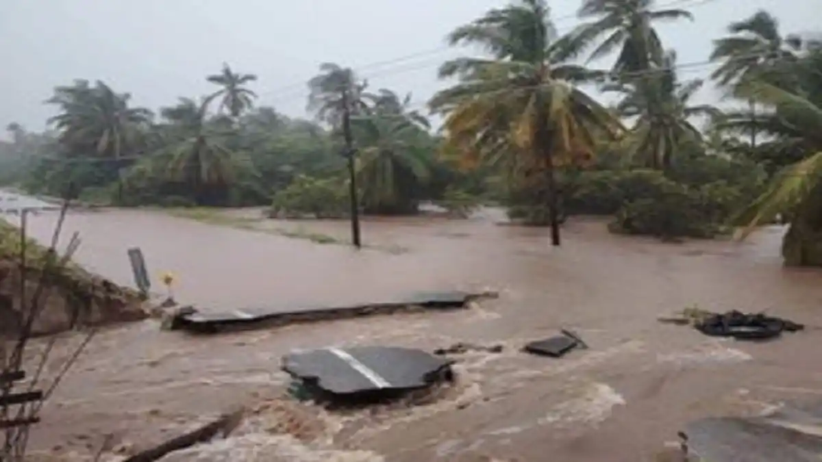 HURACANES HELENA y JOHN dejan su huella de muerte en EE. UU. y México (+Balance)