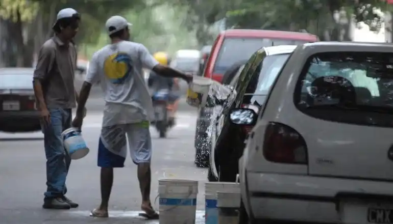 “La sociedad está cansada de convivir con la delincuencia en la calle", sostuvo el edil.