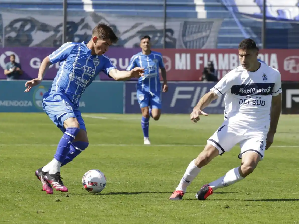 Godoy Cruz fue muy superior a Gimnasia (LP)