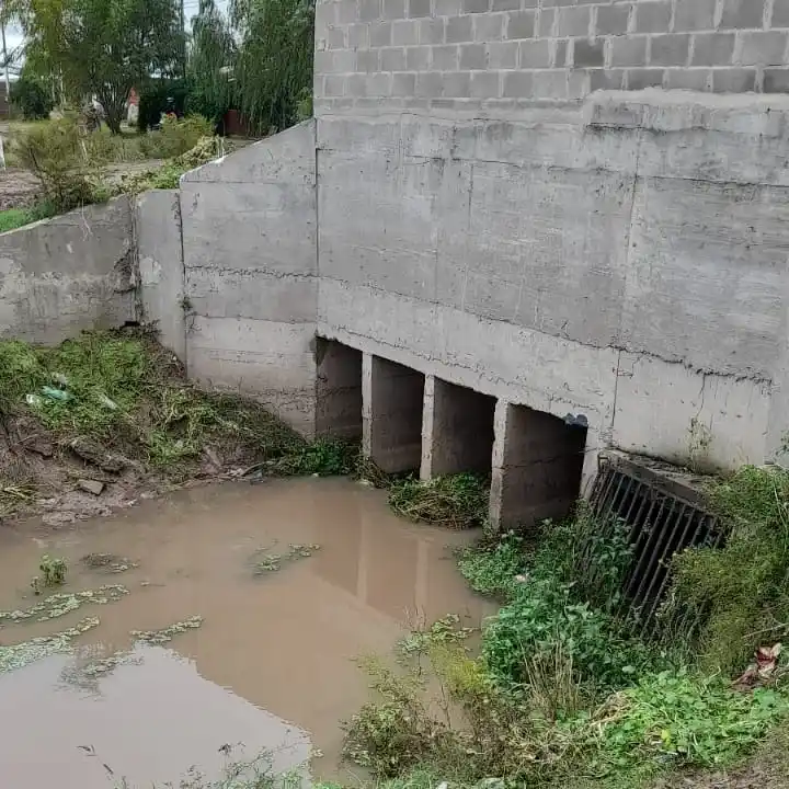 Preocupación por lluvias y desagües obstruidos: una problemática que interpela a toda la comunidad